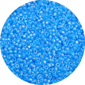 11/0 Frosted Transparent Iridescent Aqua Blue Japanese Seed Bead F260